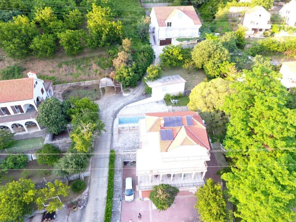 Vila Corovic Kumbor Exteriör bild