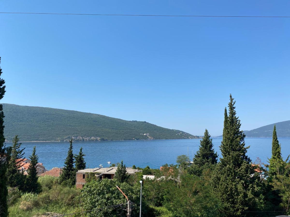 Vila Corovic Kumbor Exteriör bild