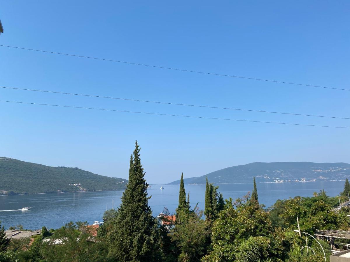 Vila Corovic Kumbor Exteriör bild