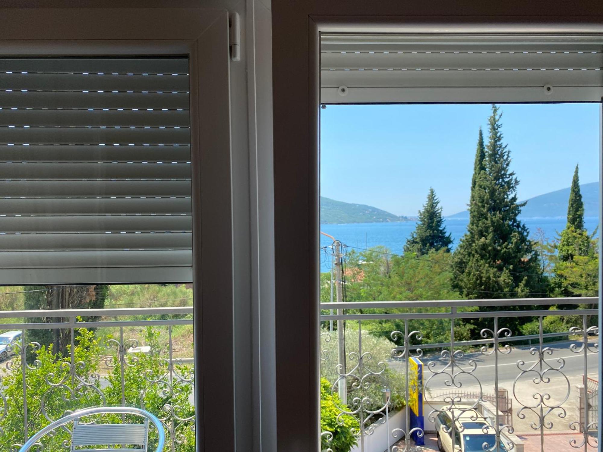 Vila Corovic Kumbor Rum bild